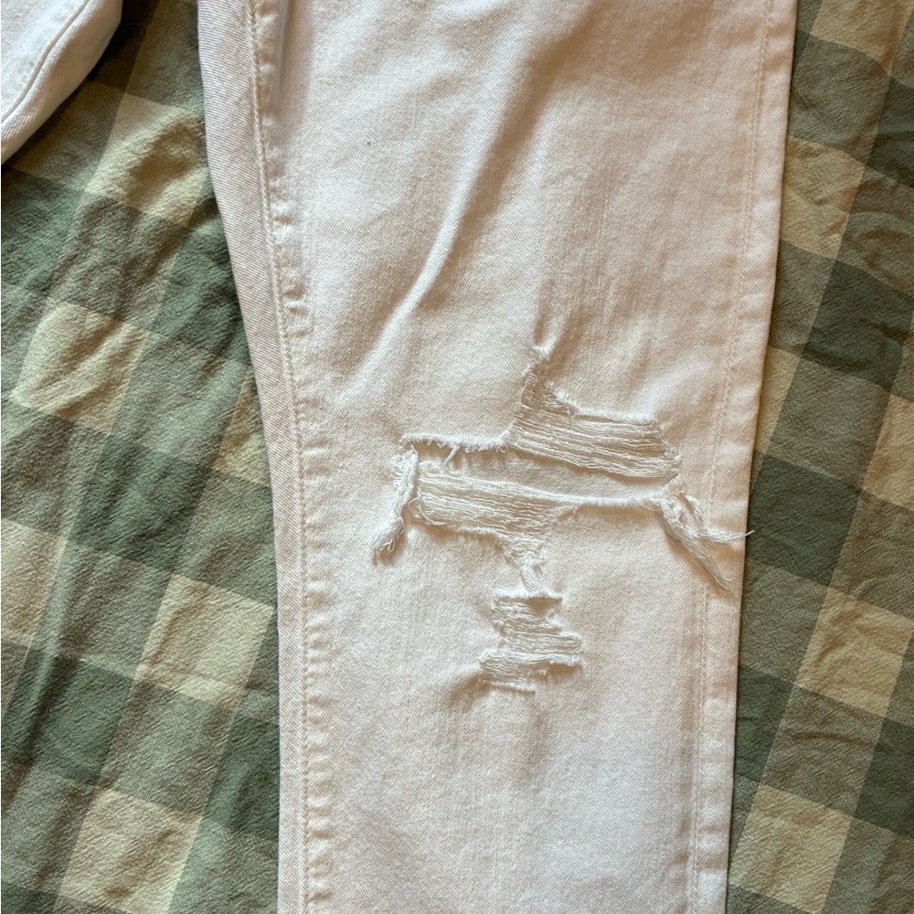 NWT 7 For All Mankind Low Straight Distressed White Jeans Blue Patch Pocket 27 - Picture 5 of 12